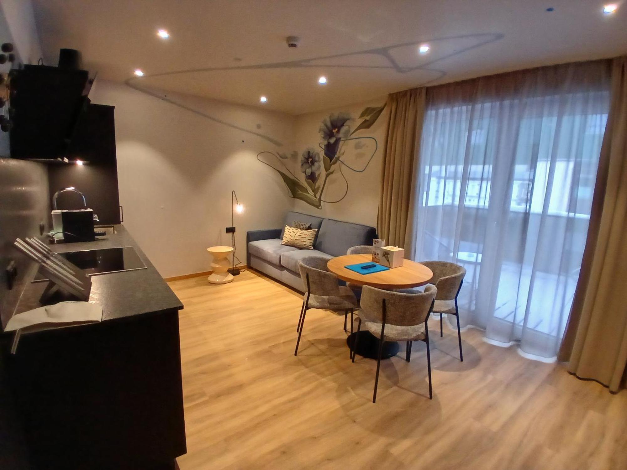 Appartement Lorenzi Solden Luaran gambar